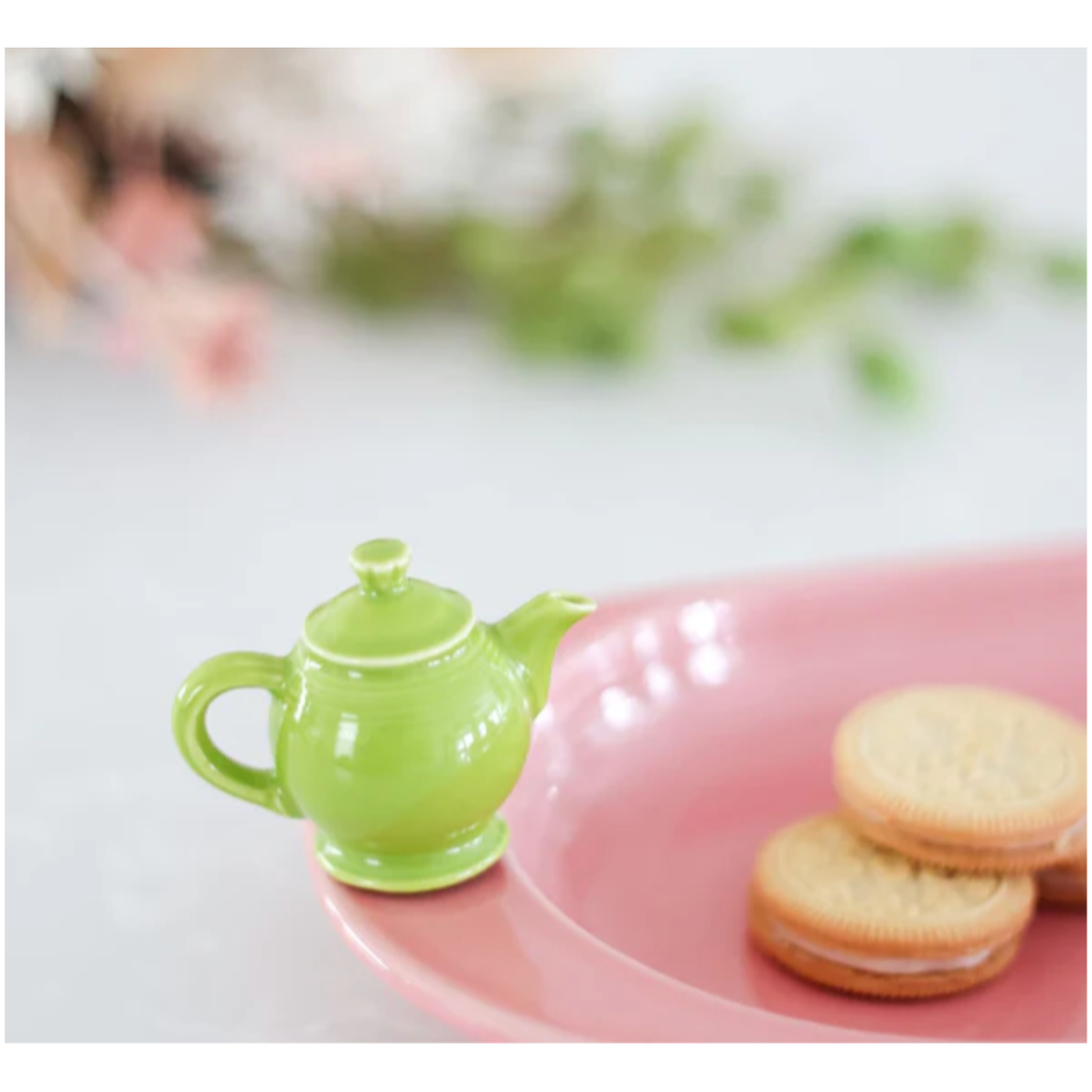 Fiesta Bread Tray and Tea Pot Mini