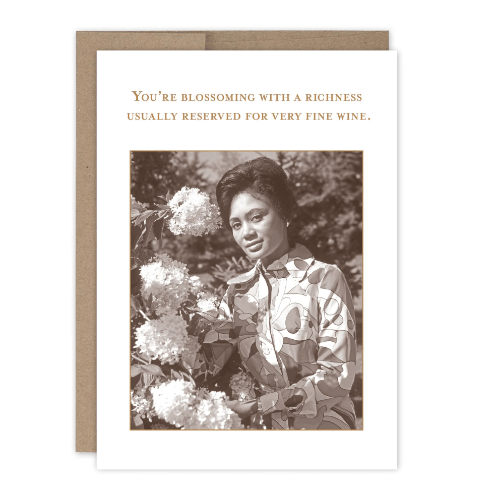 Blossoming Birthday Card SM820 - White Farmhouse Flowers