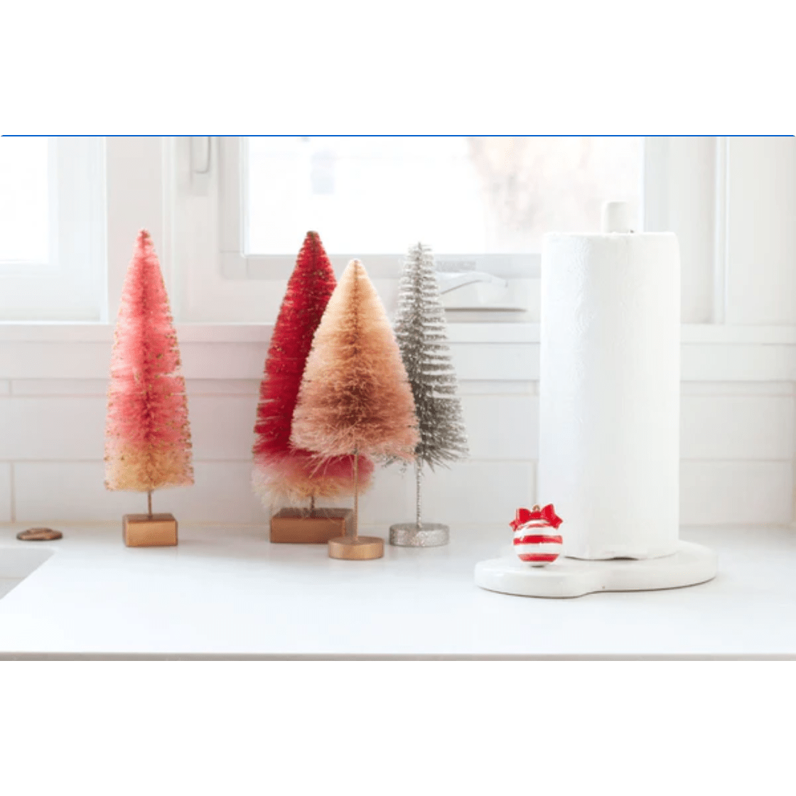 Deck the Halls Red Mini - White Farmhouse Flowers