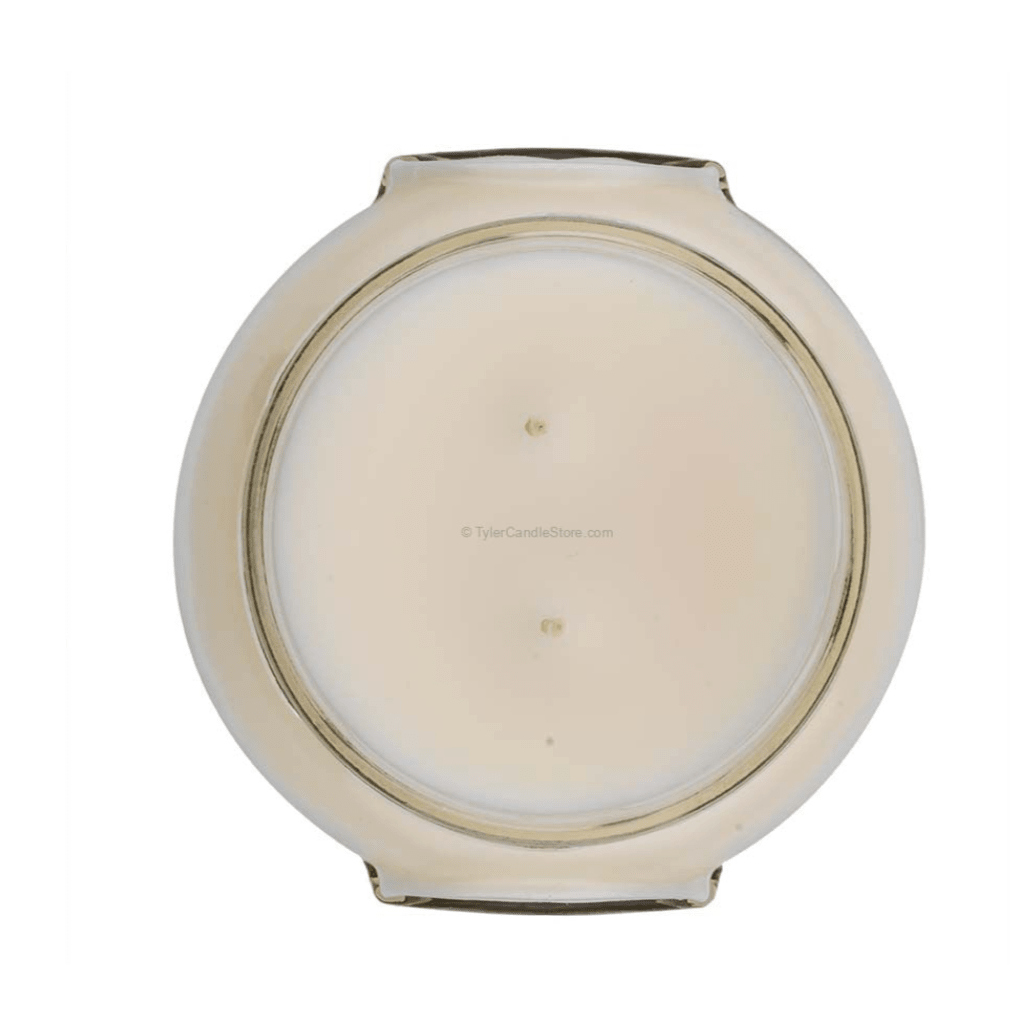 Diva Candle by Tyler Candle Company - White Farmhouse Flowers