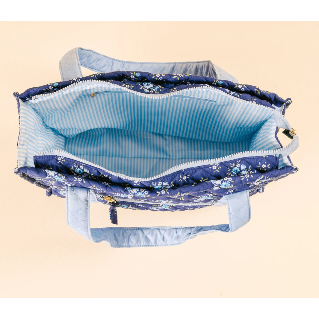 Endless Daydream Navy The Everyday Quilted Tote Bag - White Farmhouse Flowers