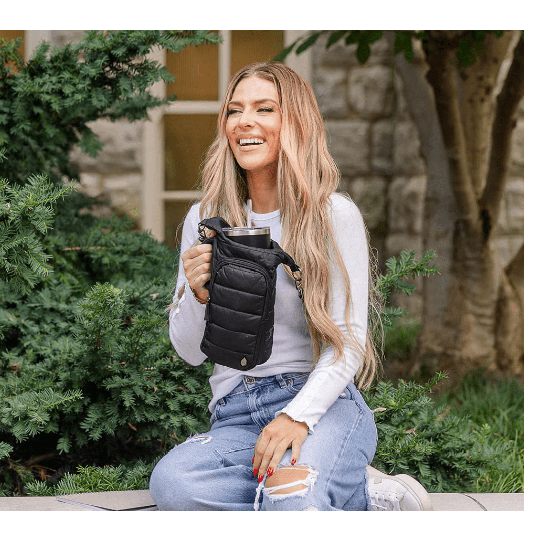 HydroBag Handle Black Matte with Gray, Black, White Striped Strap - White Farmhouse Flowers