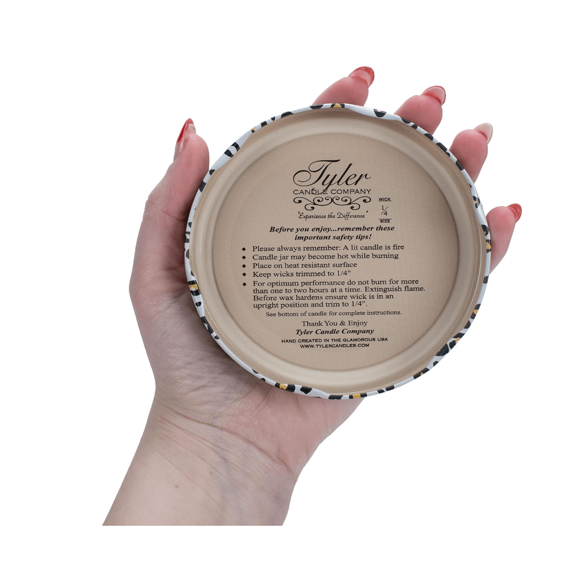 Limelight Candle by Tyler Candle Company - White Farmhouse Flowers