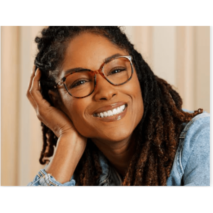 Peepers Manifest - Spice Quartz Reading Glasses - White Farmhouse Flowers