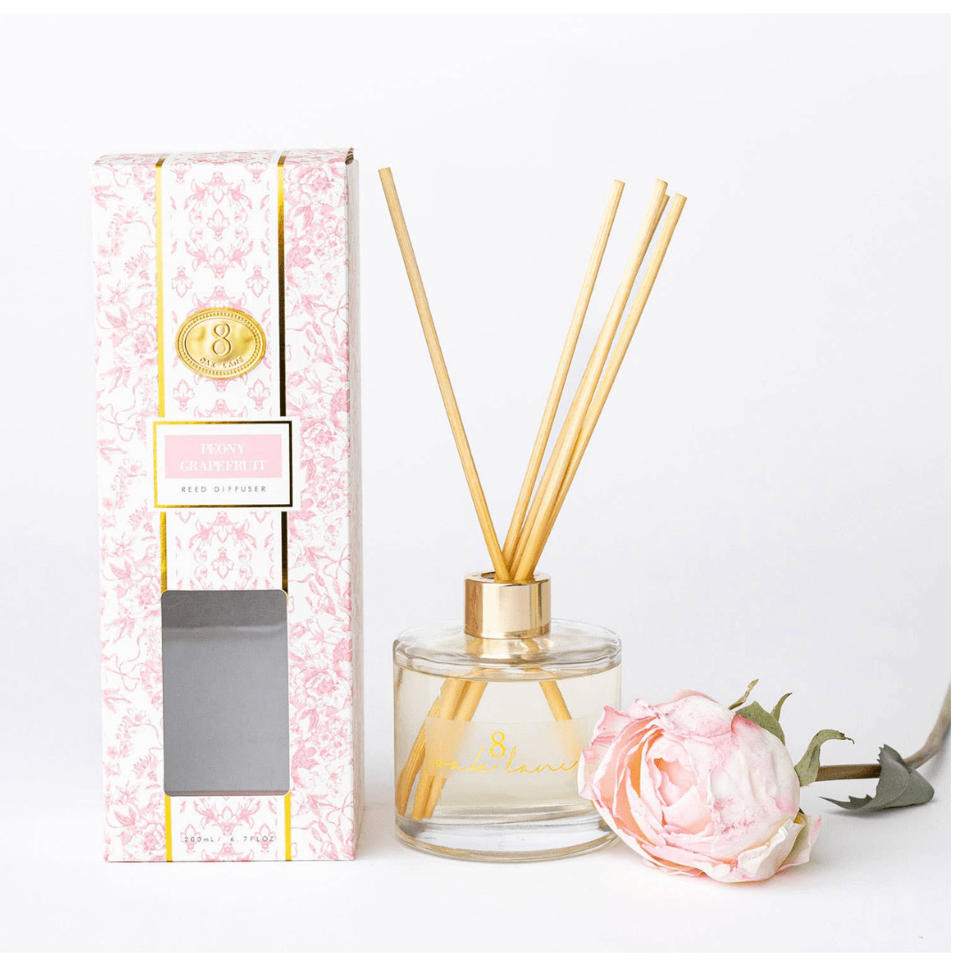 Peony Grapefruit Reed Diffuser - White Farmhouse Flowers