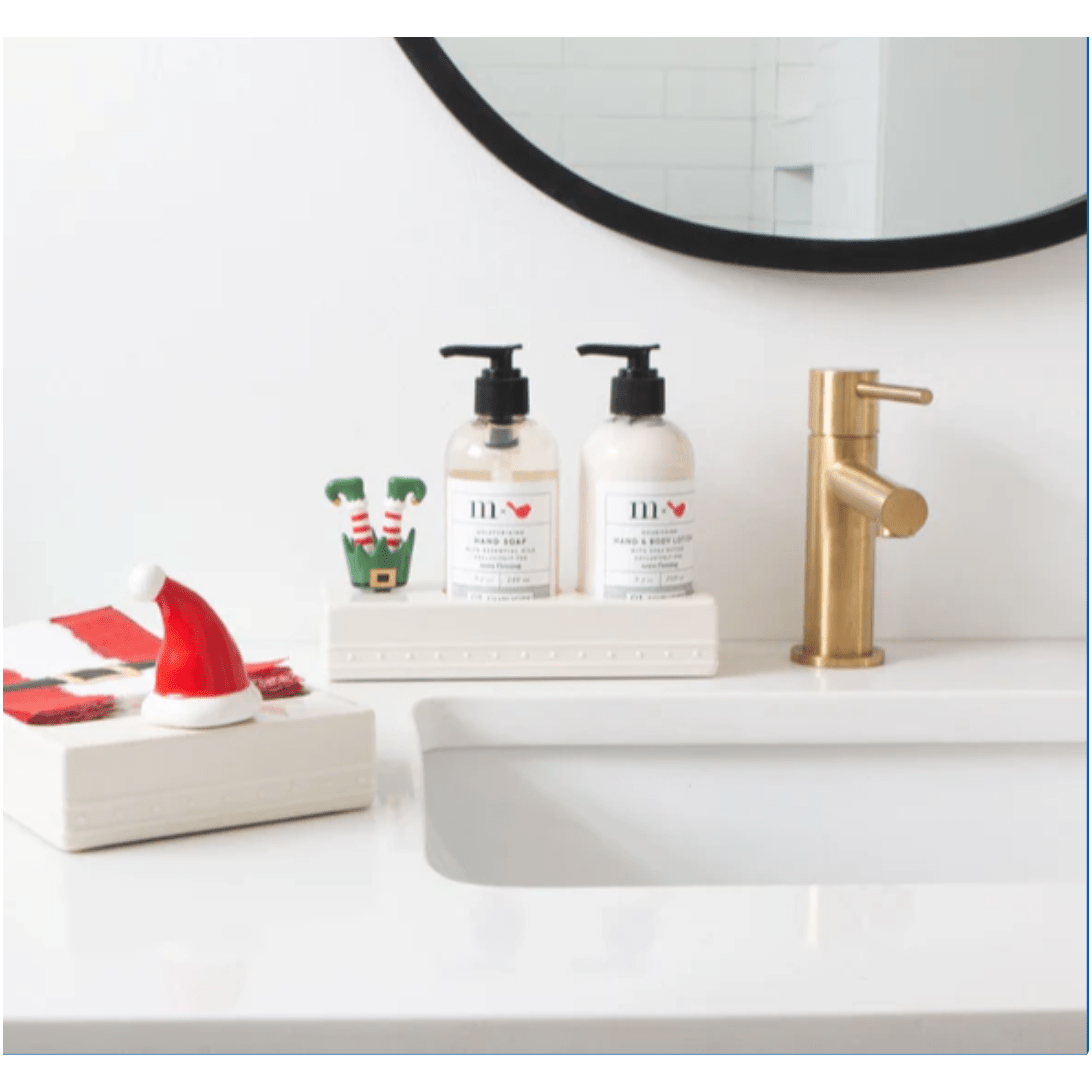 Santa Stops Here Mini - White Farmhouse Flowers