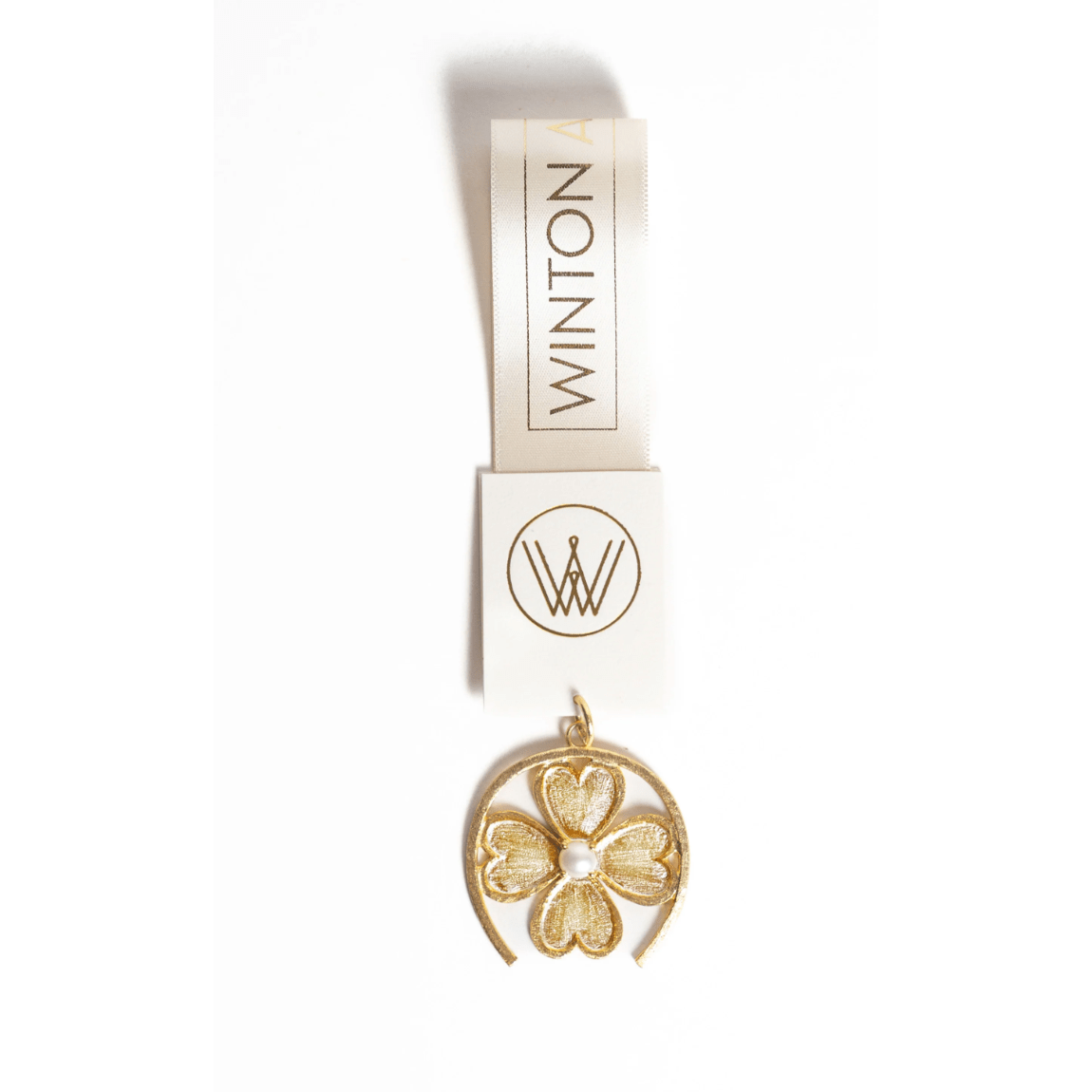 Statement Charm - Lucky Horseshoe Gold - White Farmhouse Flowers