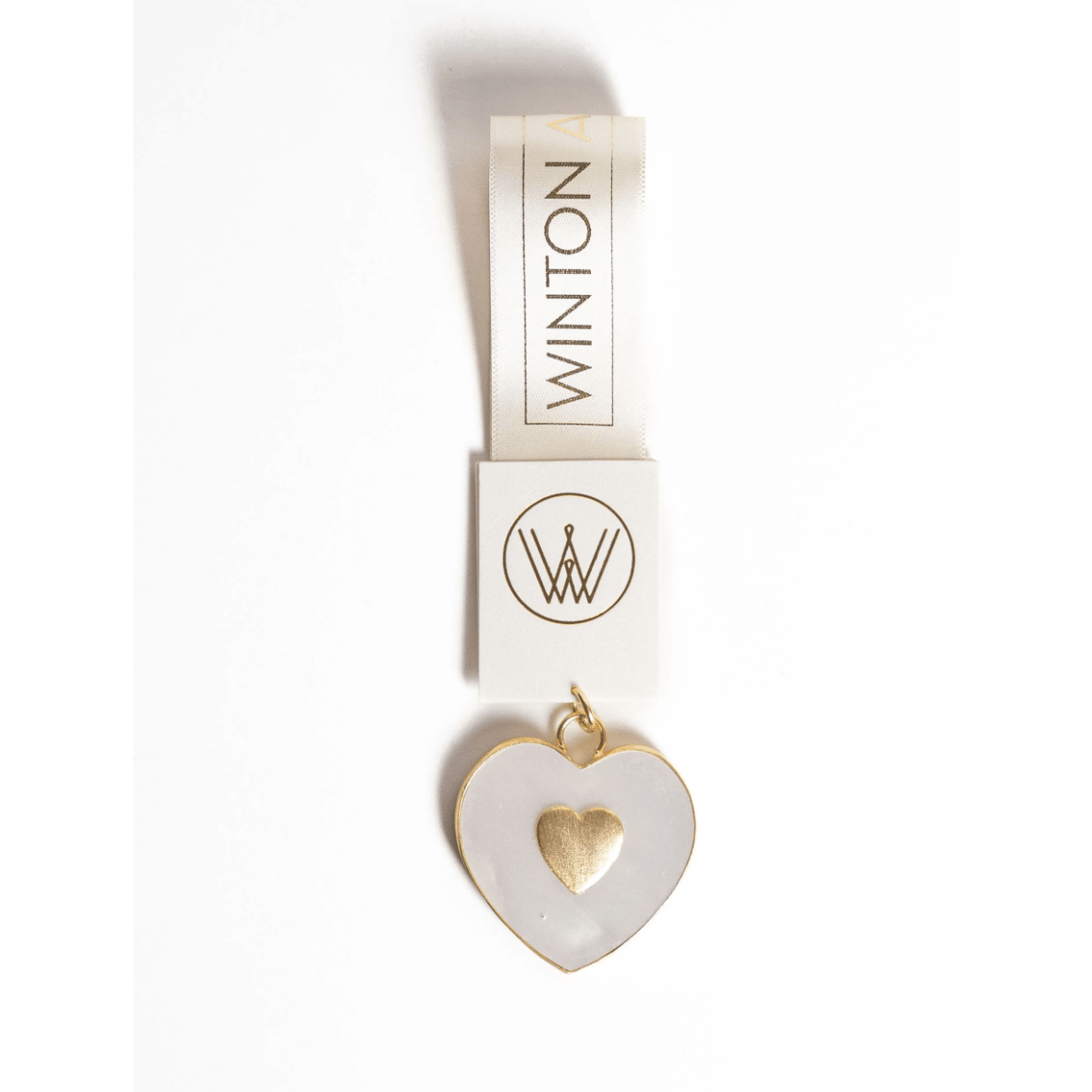 Statement Charm - Pearl Heart - White Farmhouse Flowers