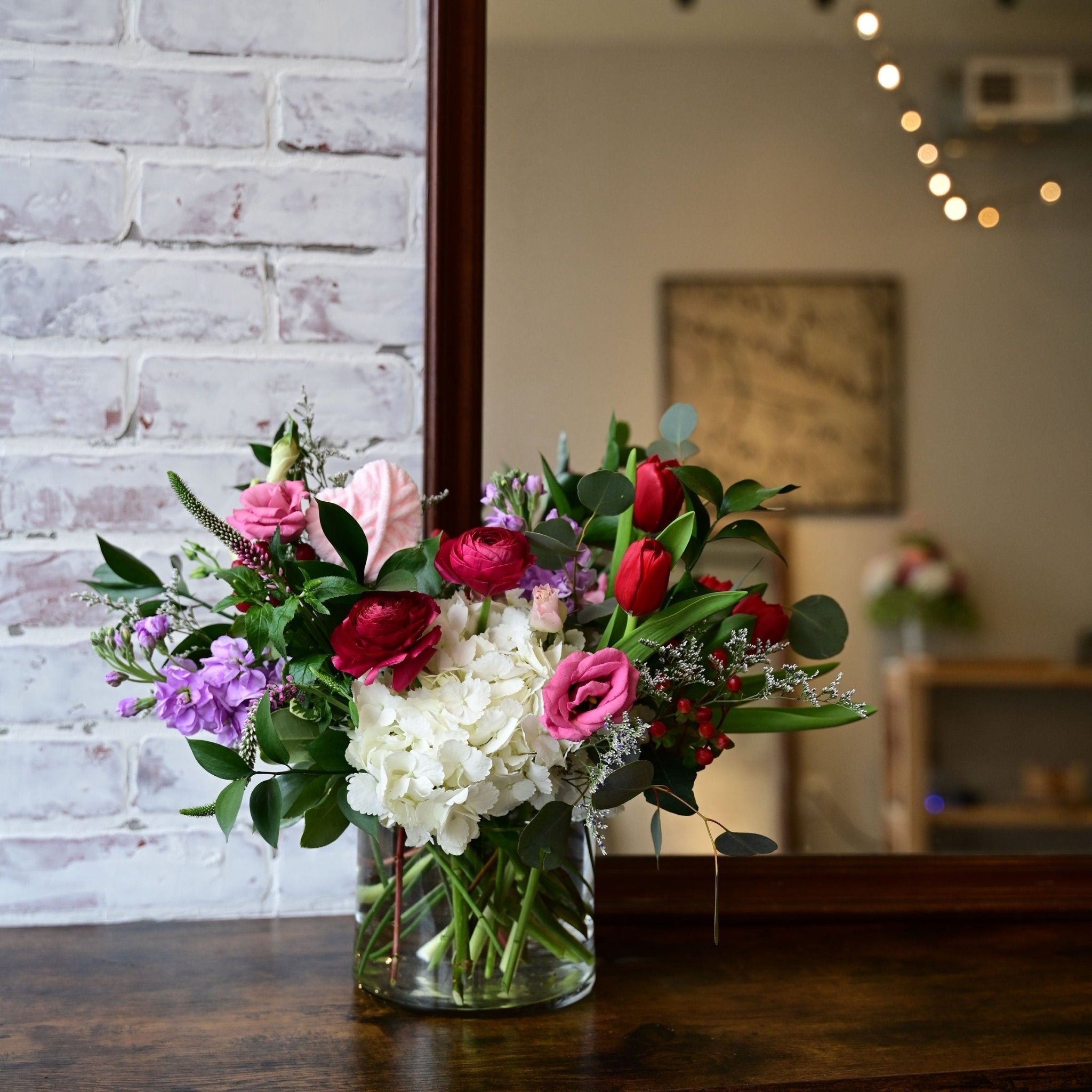 Sweetness - White Farmhouse Flowers