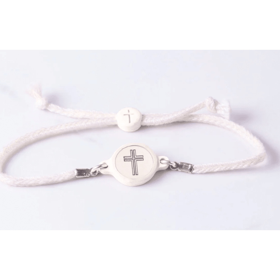 Tap To Pray Survivor Series Tactical Bracelet Vanilla + Cross - White Farmhouse Flowers