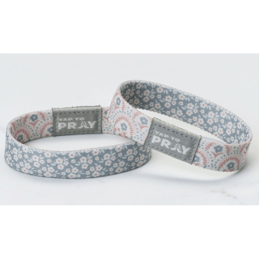 Tap to Pray Wristband - Boho Bouquet - White Farmhouse Flowers