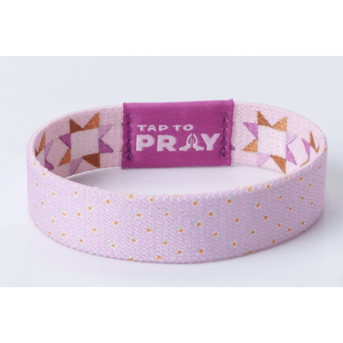 Tap to Pray Wristband - Covered by His Promises - White Farmhouse Flowers