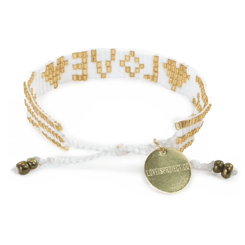 White & Gold Heart Bead Bracelet.