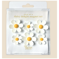 White Daisy Delight Magnet Set