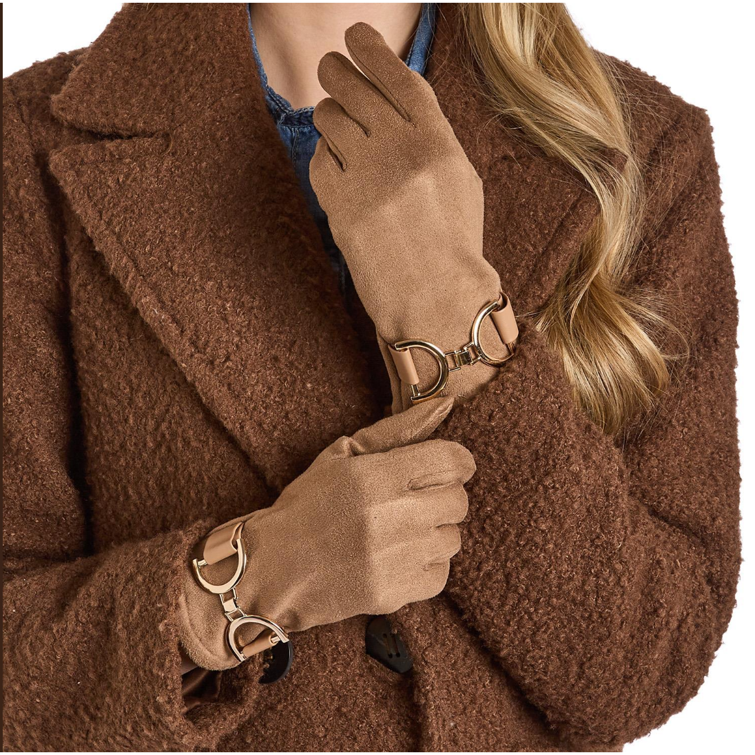 Model wearing Caramel Gloves
