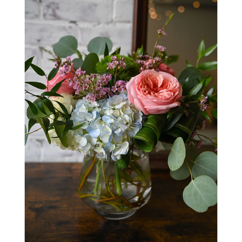 The English Garden|Delivery in Parkville, Missouri