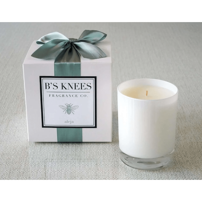Aleja 1 Wick White Glass Candle - White Farmhouse Flowers