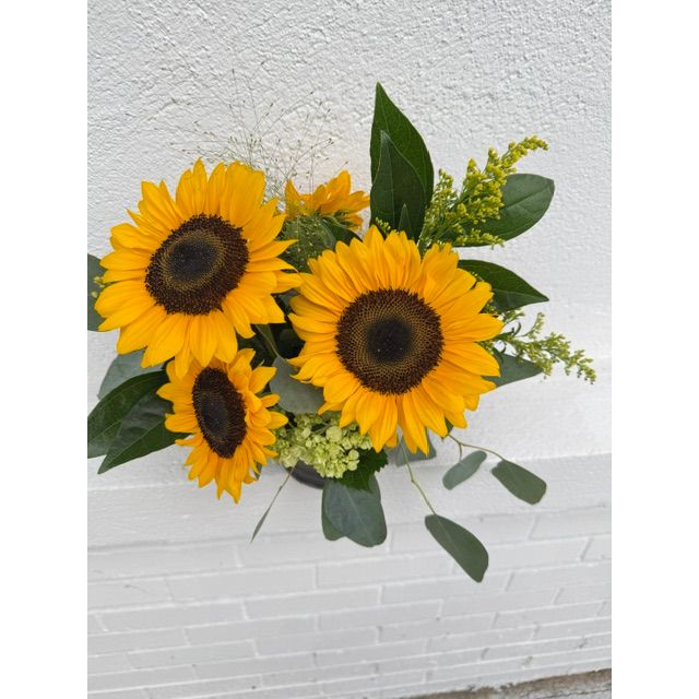 Bouquet of the Month Arrangement-September - White Farmhouse Flowers