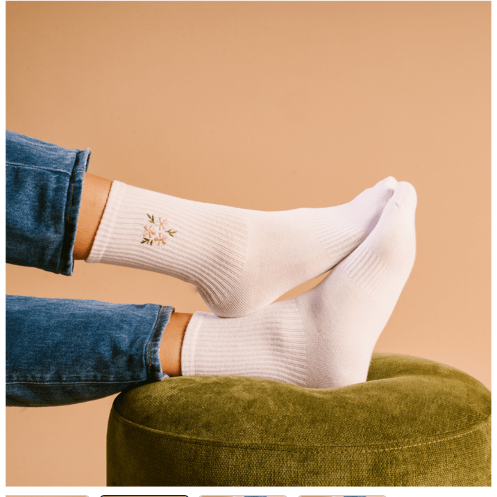 Embroidered Crew Socks - Floral Pink - White Farmhouse Flowers