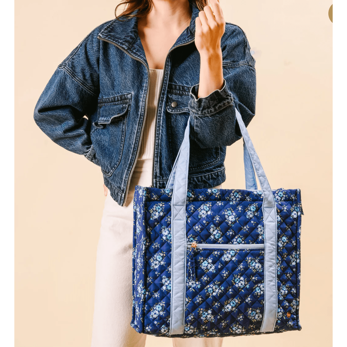 Endless Daydream Navy The Everyday Quilted Tote Bag - White Farmhouse Flowers