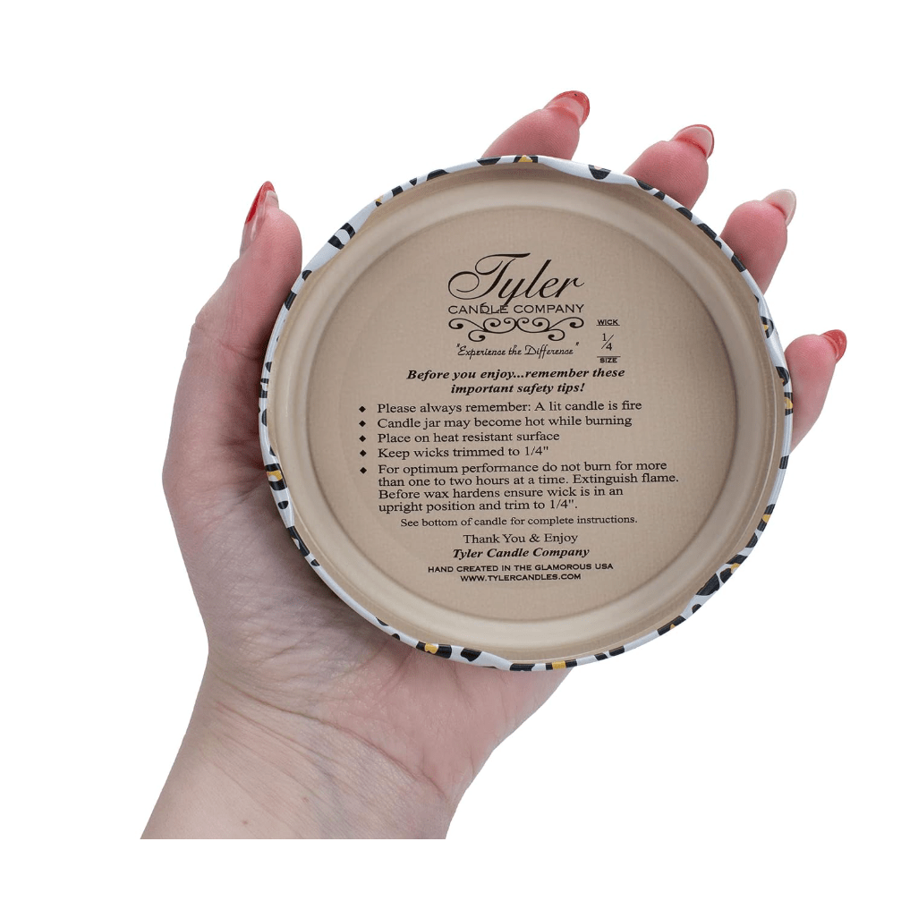 Fleur de Lis Candle by Tyler Candle Company - White Farmhouse Flowers
