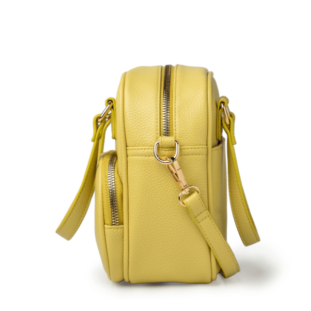 Kedzie Harper Crossbody - White Farmhouse Flowers