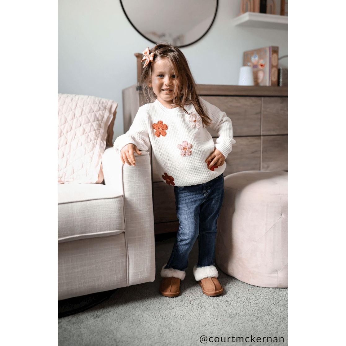 Kids Daisy Sweater - White Farmhouse Flowers