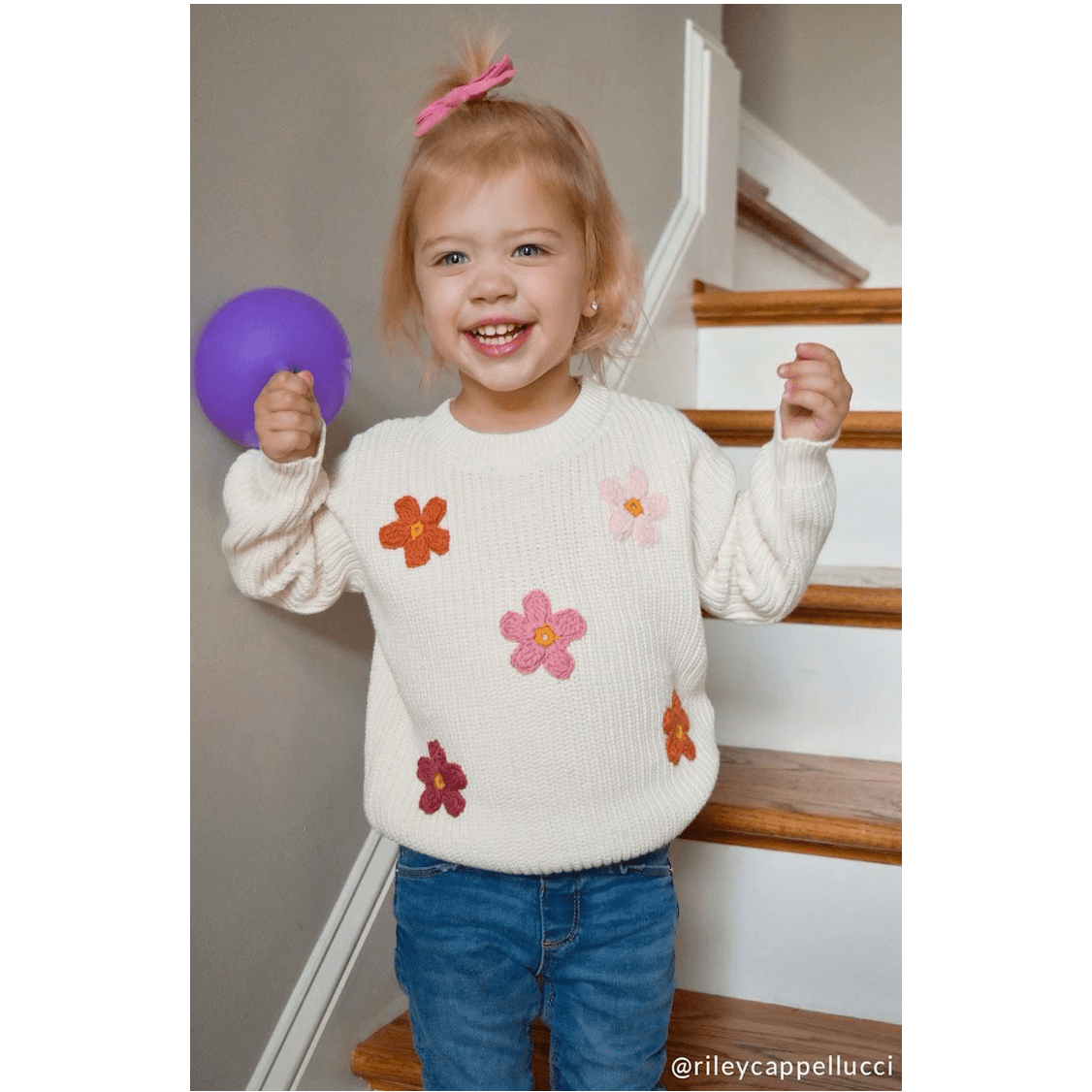 Kids Daisy Sweater - White Farmhouse Flowers