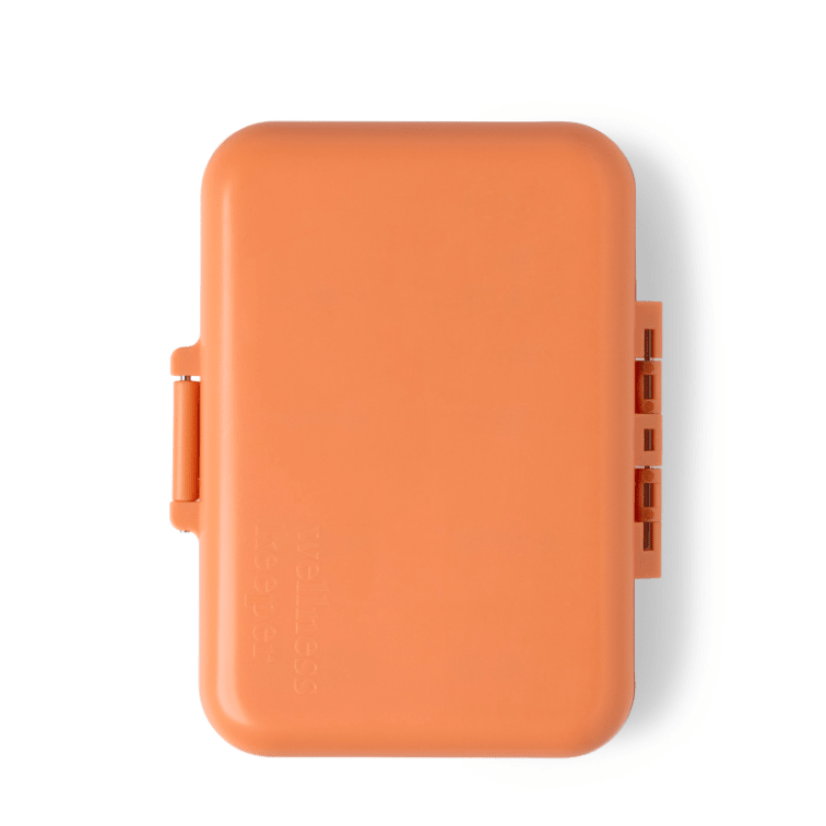 Light Up Pill and Vitamin Case - White Farmhouse Flowers