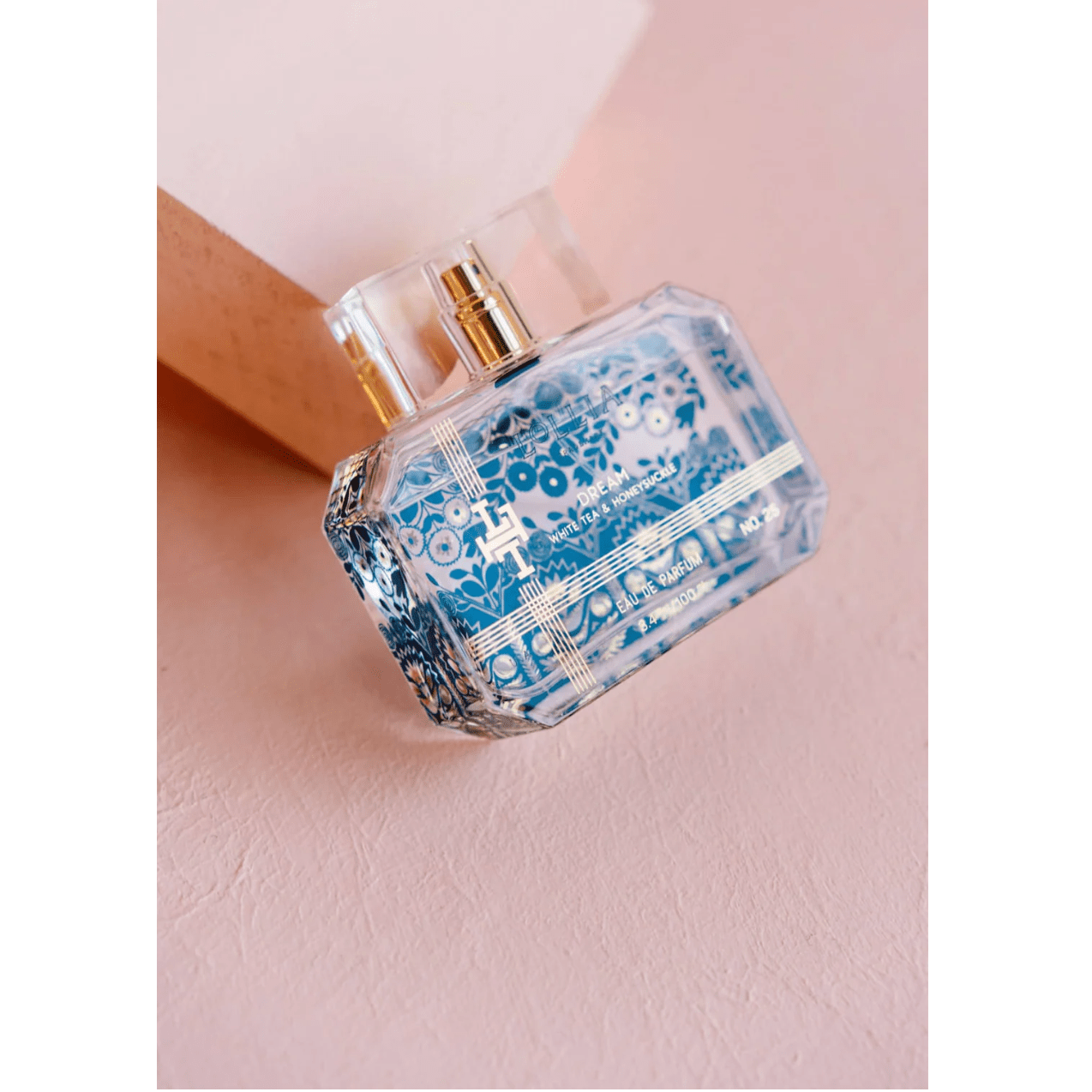 Lollia Dream Eau De Parfum - White Farmhouse Flowers
