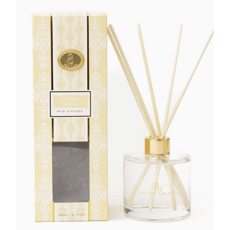 Oatmilk Honey Reed Diffuser - White Farmhouse Flowers
