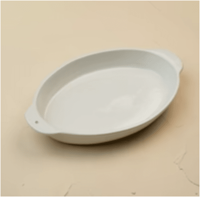 Oval Baker - White Farmhouse Flowers