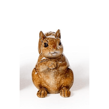 Painted Squirrel - White Farmhouse Flowers