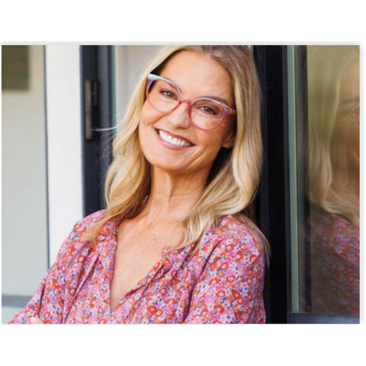 Peepers Moonstone - Blush Reading Glasses - White Farmhouse Flowers