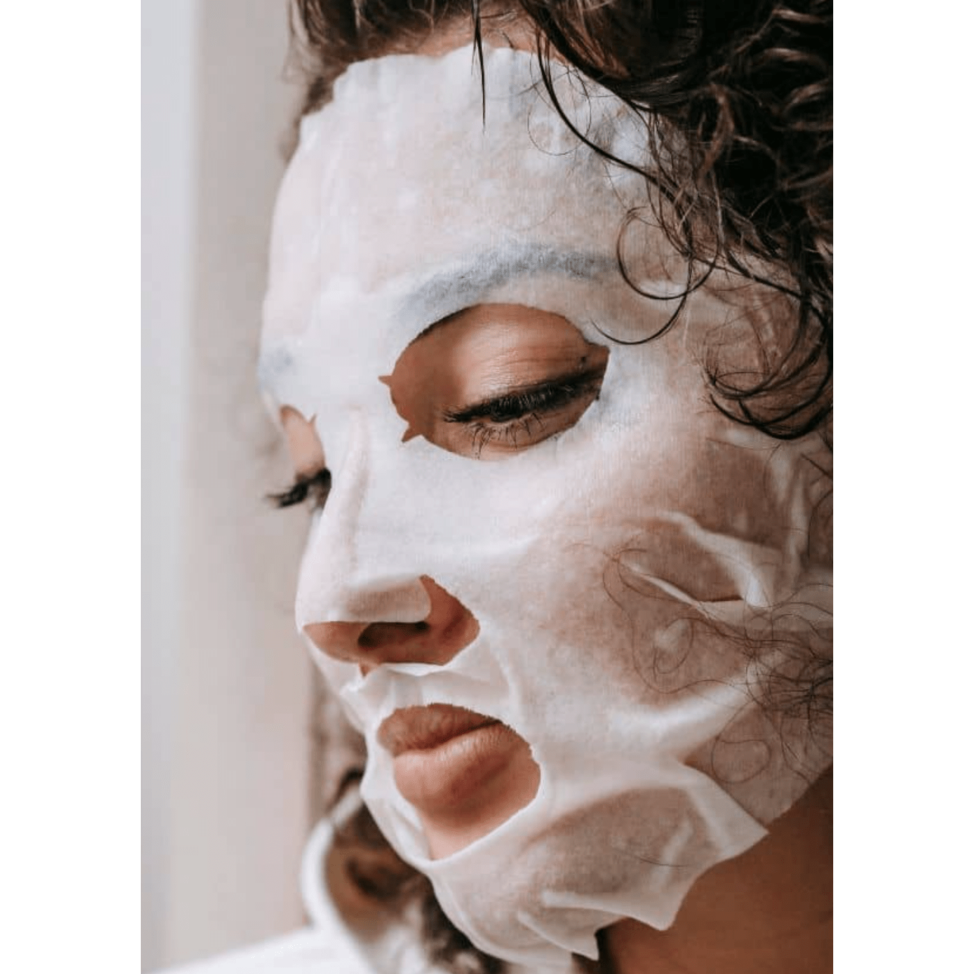 Playing Defense Sheet Mask - White Farmhouse Flowers