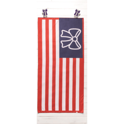 Quick Dry Beach Flag Towel with Bow Clips - White Farmhouse Flowers