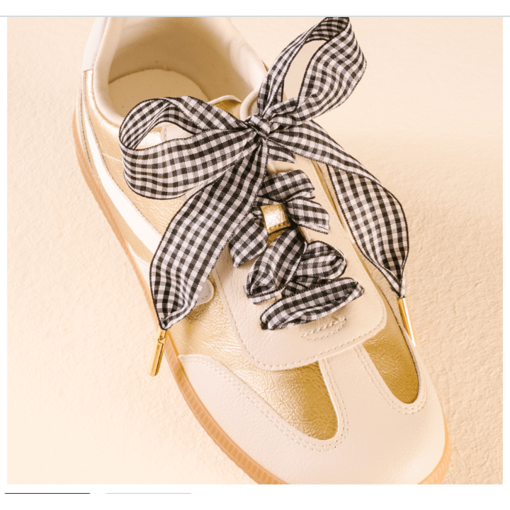 Step It Up Shoelaces - Gingham Black - White Farmhouse Flowers