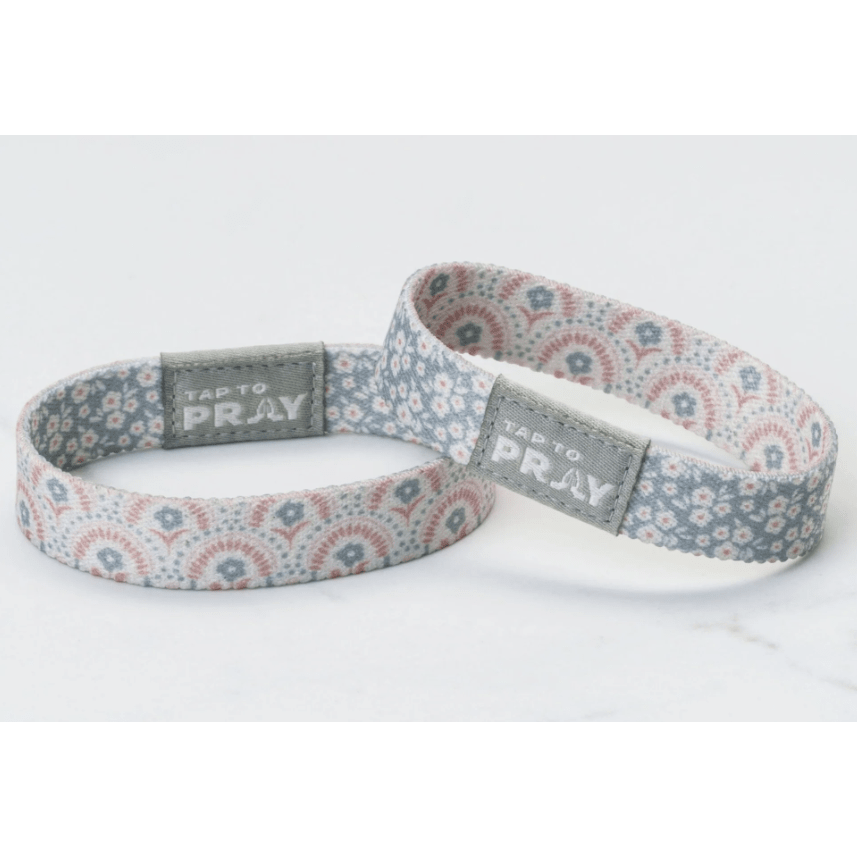 Tap to Pray Wristband - Boho Bouquet - White Farmhouse Flowers