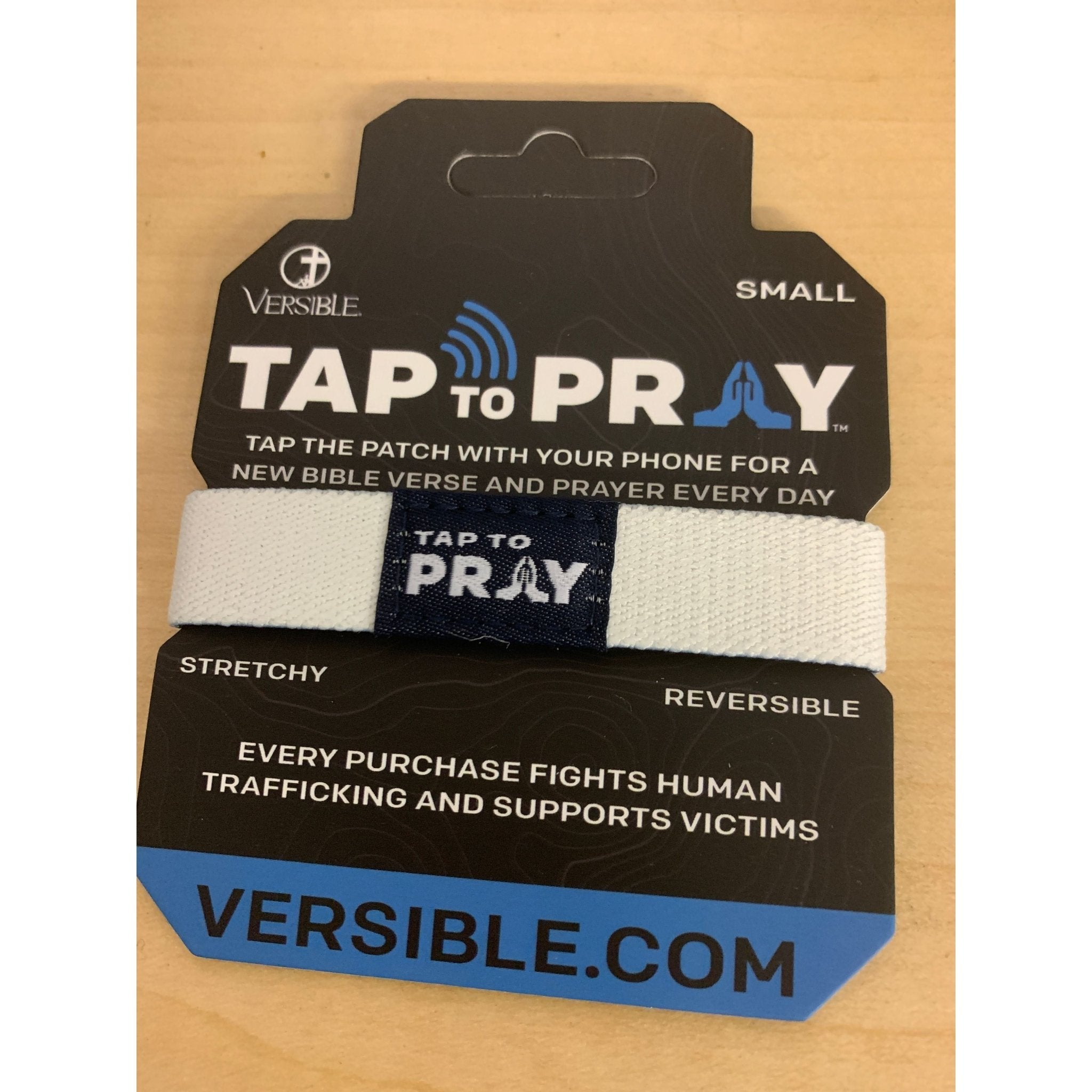Tap to Pray Wristband - Freedom - White Farmhouse Flowers