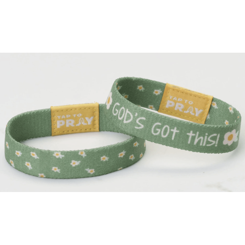 Tap to Pray Wristband - God's Got This - White Farmhouse Flowers