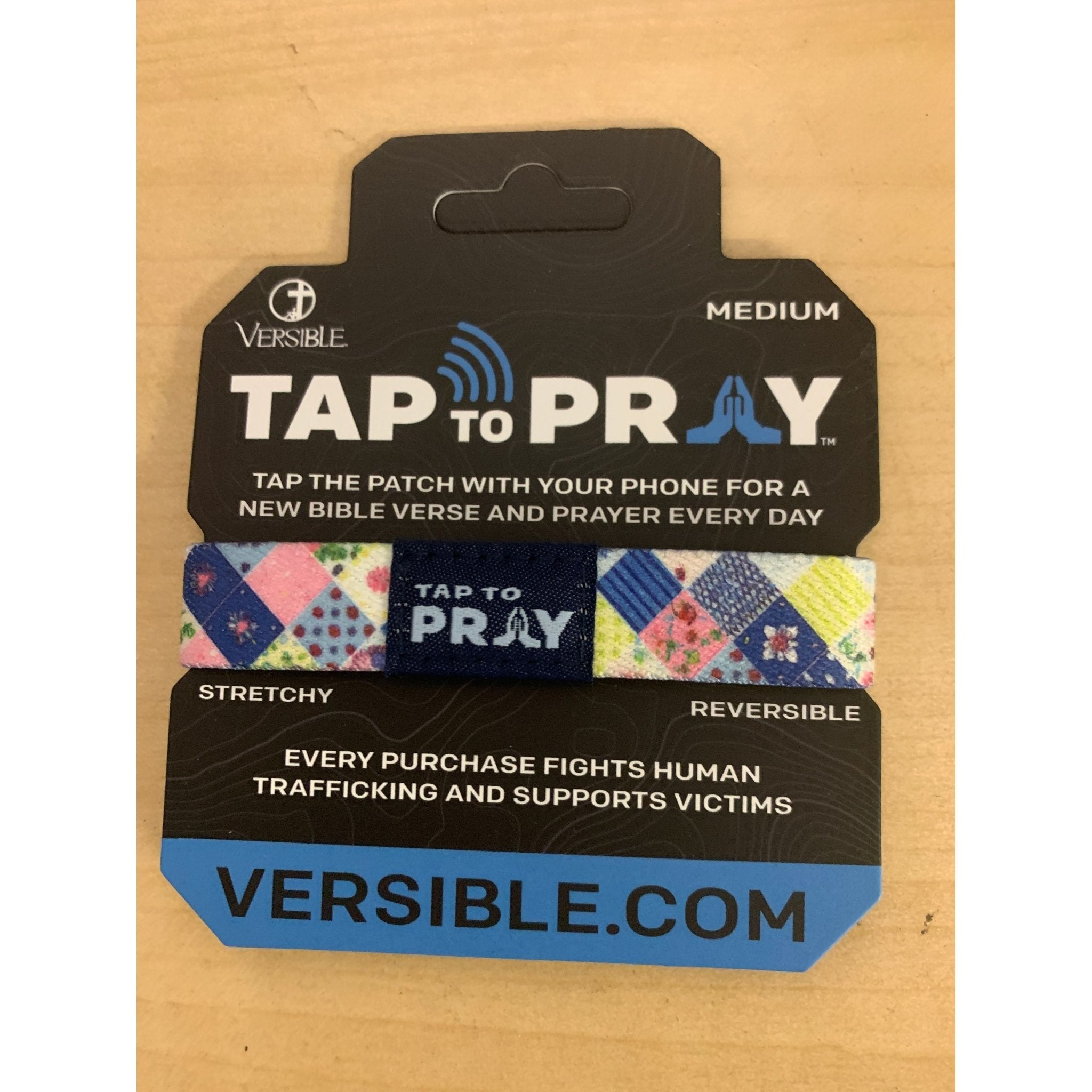 Tap to Pray Wristband - Patchwork - Love Like Jesus - White Farmhouse Flowers