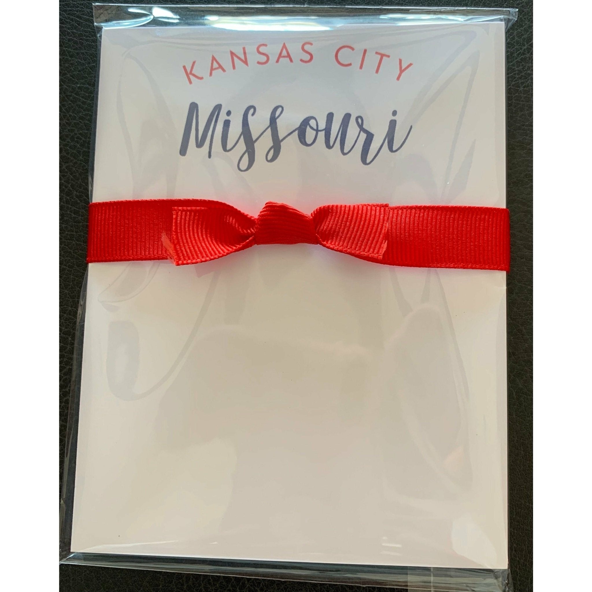Mini Kansas City Missouri Notepad - 50 pages - White Farmhouse Flowers